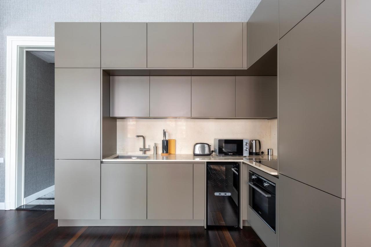 בודפשט Luxury Apartment With Balcony Next To The New York Cafe מראה חיצוני תמונה